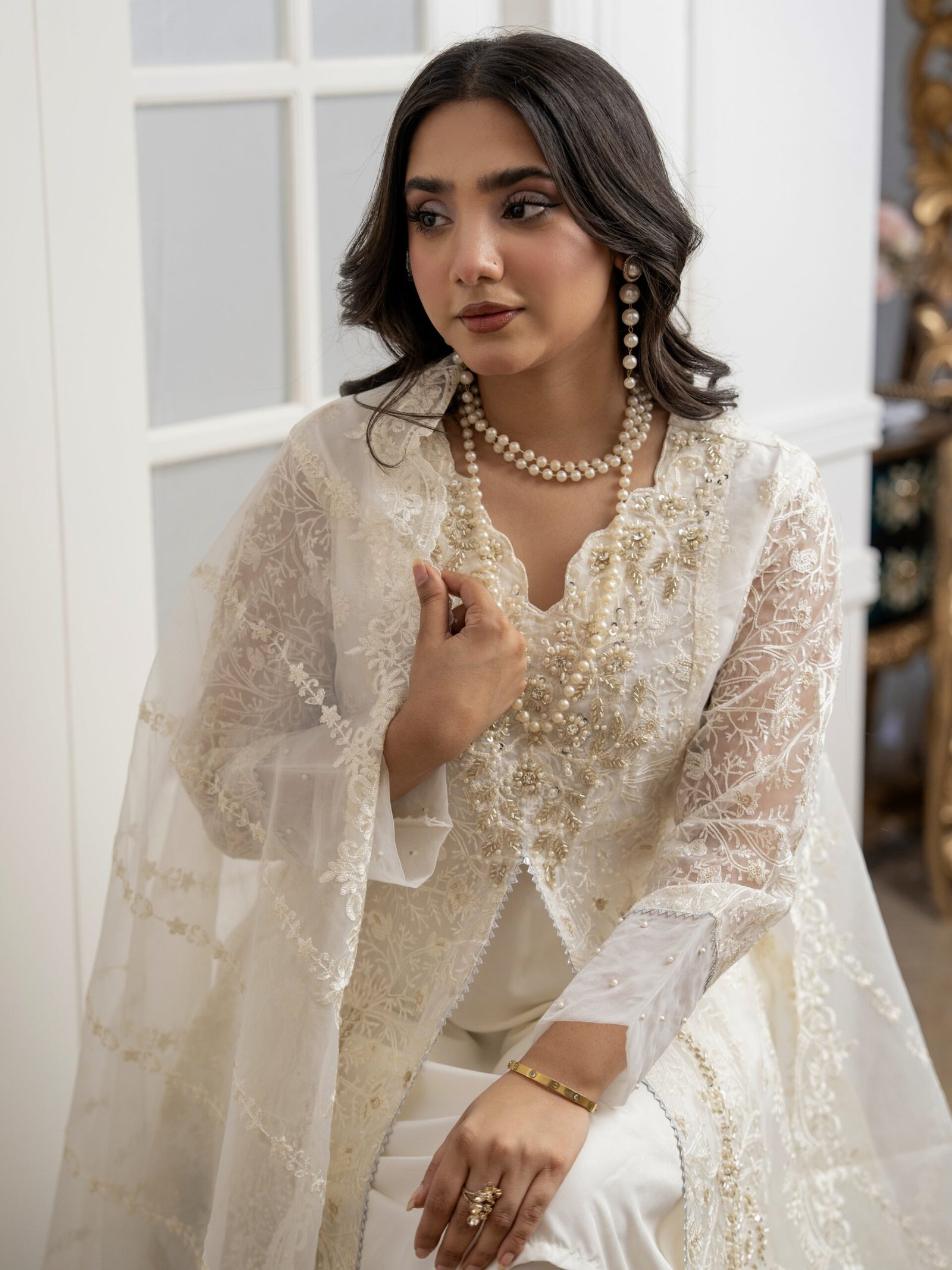 Ivory Grace - Image 5